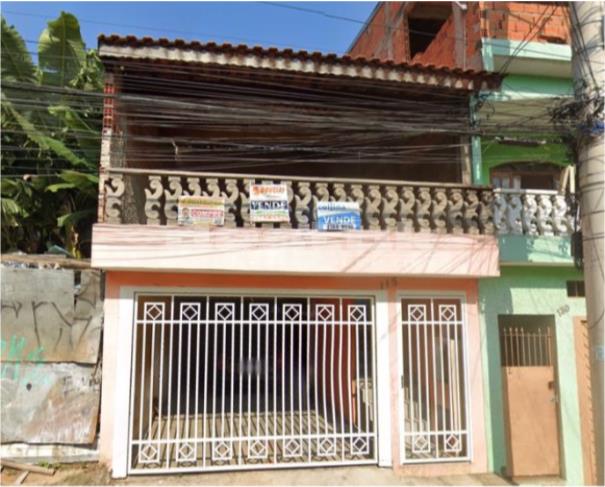 Casa com 1 quarto, sala, cozinha, varanda e garagem, 174m²