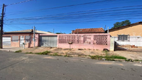 Casa com 182m² constr. e 250m² terreno -