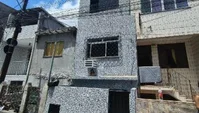 Casa ocupada com 1 quarto, 3 banheiros e 133,83 m²