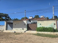 Casa 2Qts, 2 Banheiros, 69m² em Loteamento
