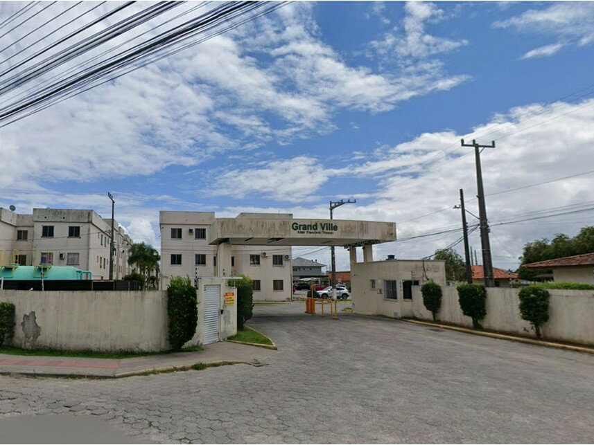 Apartamento com 1 vaga em Palhoça/SC - Leilão Judicial