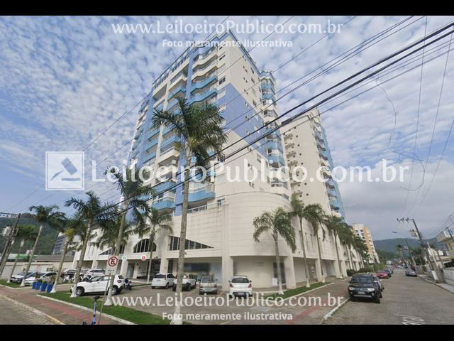 Apartamento 133m² com 2 quartos e 2 banheiros, sacada com churrasqueira
