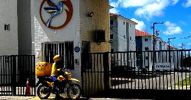 Apartamento 2 quartos, 1 banheiro, 1 vaga, 48,8m² privativos