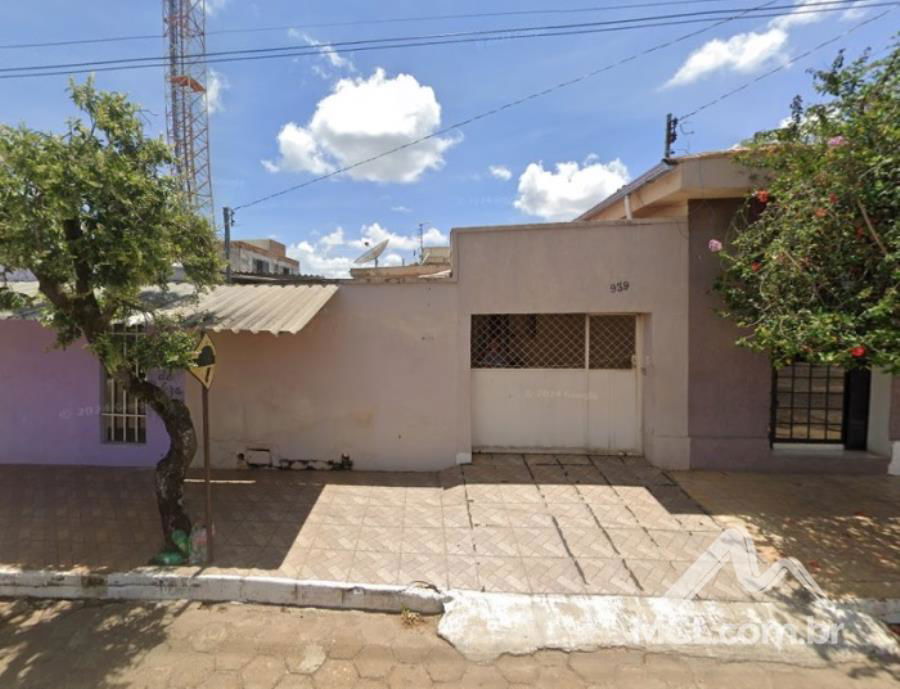 Fração ideal de 12,5% sobre casa no Centro de Moema