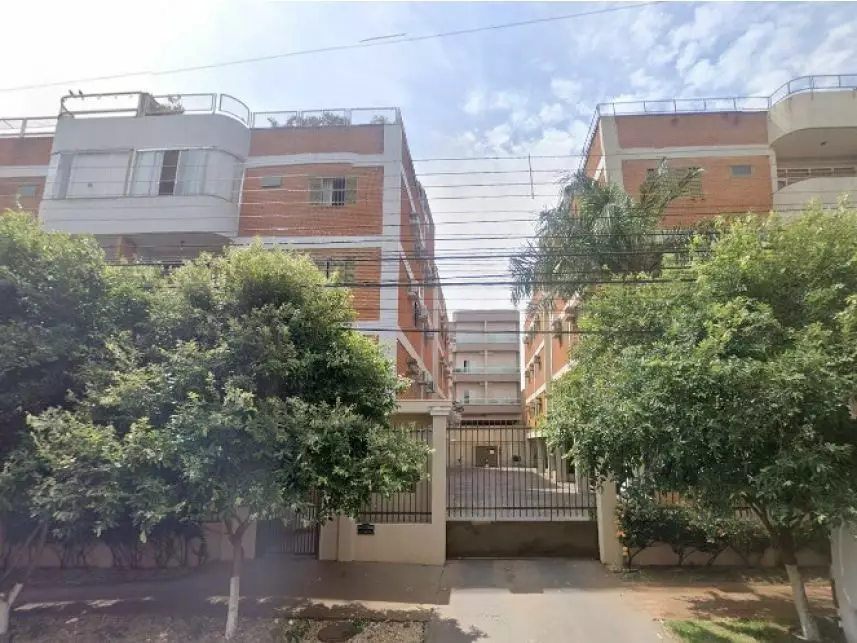 Apartamento Desocupado com 1 Vaga no Residencial Itamarati