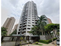Apartamento Duplex com 6 vagas e 298,66m² útil