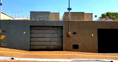 Casa Ocupada no Condomínio Alto Vale com Varanda Gourmet