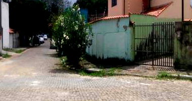 Apartamento com 2 quartos, 1 banheiro e 1 vaga