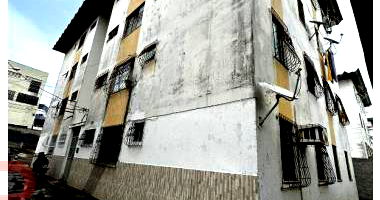 Apartamento em Lauro de Freitas com 2 quartos