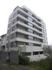 Apartamento amplo com 1 banheiro e 143m² de área privativa