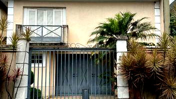 Casa com 3 suítes, 257m², garagem e piscina no Morumbi