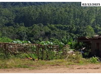 Terreno 498,92m² com Ruína - Oportunidade