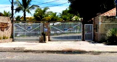 Casa em Condomínio com 2 Quartos em Maricá - RJ