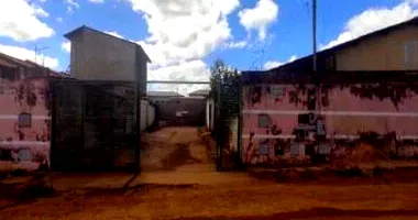 Casa Ocupada no Parque Esplanada II com 2 Quartos e 1 Banheiro