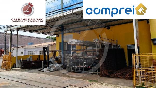 Imóvel Comercial com Galpão de 360m² Integrado