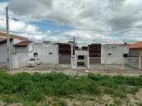 Casa em condomínio com 2 quartos e 2 banheiros em Campina Grande