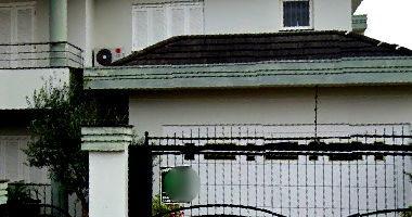Casa ampla 3 suítes, 3 banheiros, 641m² construída, desocupada