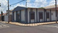 Ex-Agência Comercial Padrão - 240m² - Desocupada