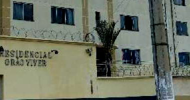 Apartamento com 2 quartos, 1 banheiro e 1 vaga