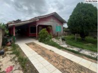 Casa de madeira com terreno de 520m² em Nova Monte Verde