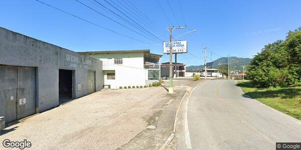 Terreno 696m² em Três Cachoeiras - Oportunidade Única!