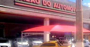 Salão Comercial amplo com 2.222m² de área total