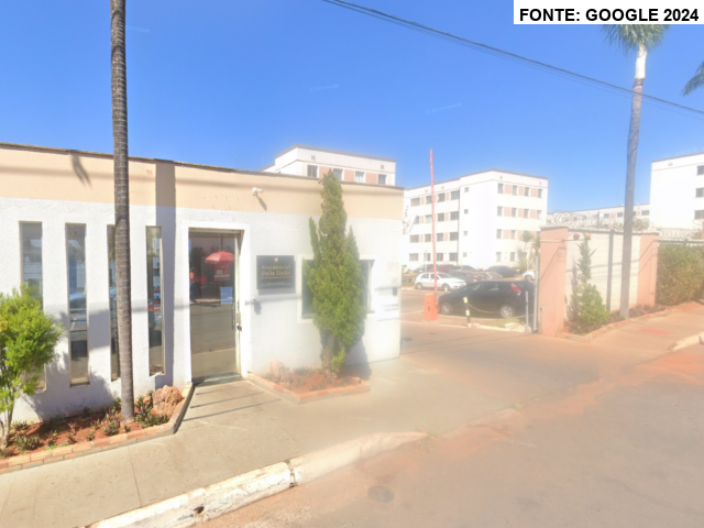 Apartamento com 1 quarto, 1 banheiro e vaga de garagem