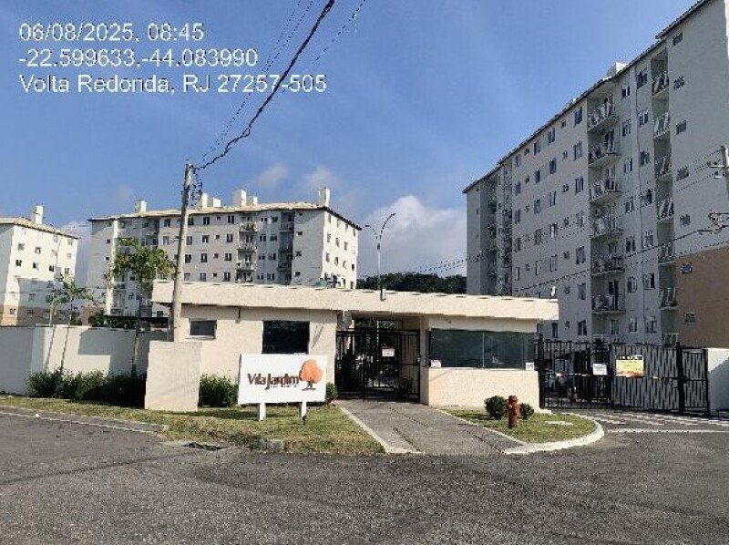 Apartamento com 2 Quartos em Volta Redonda