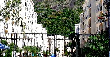 Apartamento Ocupado com 1 Banheiro na Estrada de Camorim