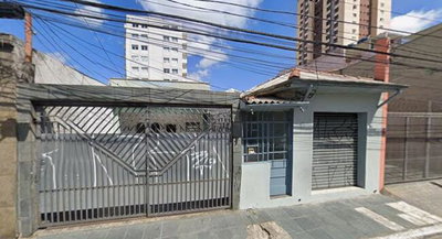 Casa com 3 Dorm. e 4 Banheiros, 173 m²