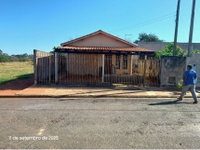 Casa em leilão com 3 quartos e 120m² de área construída