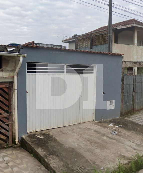 Casa em Mongaguá com 97,65 m² de área construída