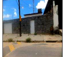 Casa aconchegante com 3 quartos, 160m² construída e 1 vaga de garagem