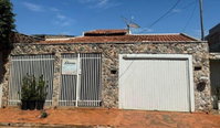 Casa residencial com 2 vagas, 2 quartos e 159,03m² construídos