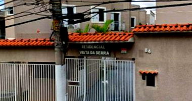 Casa em Condomínio 128 m² com 2 vagas - Ocupado