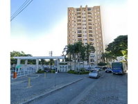 Apartamento com 3 Dormitórios e 2 Vagas em Jacareí