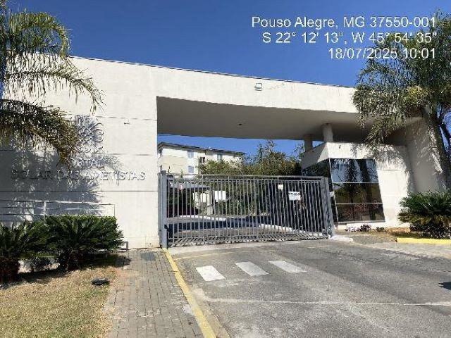 Apartamento com 2 quartos e 1 vaga em Pouso Alegre/MG