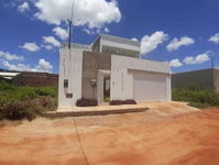 Casa 3 quartos, 3 banheiros, 322m², ocupada em Brumado