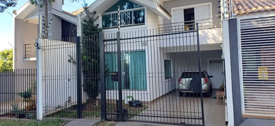 Sobrado Ocupado em Maringá - 150m² com 2 Pavimentos