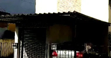 Casa Ocupada em Leilão com 2 Quartos e 1 Banheiro