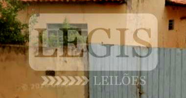 Residência com 3 quartos e 150,50m² de terreno