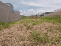 Terreno de 238m² em loteamento