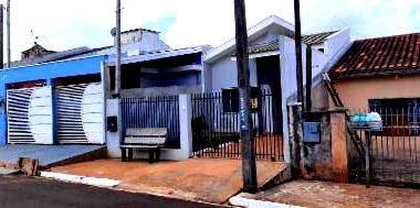 Casa com 85m² de área construída em Jardim Alegre/PR