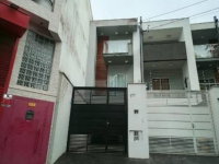 Casa ocupada com 3 quartos, 3 banheiros, 174 m² e 1 vaga