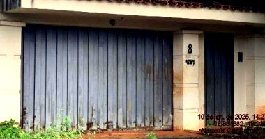 Casa com 3 quartos, 2 banheiros, 225m² construída, varanda, desocupada