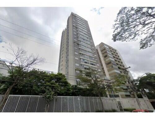 Apartamento com 2 vagas no Campo Belo