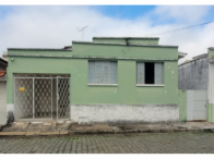 Casa Residencial 67m² com 135m² de terreno, desocupada