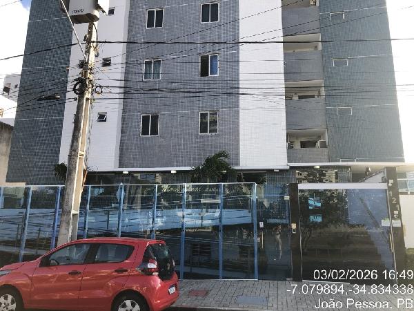 Apartamento com 2 quartos em João Pessoa
