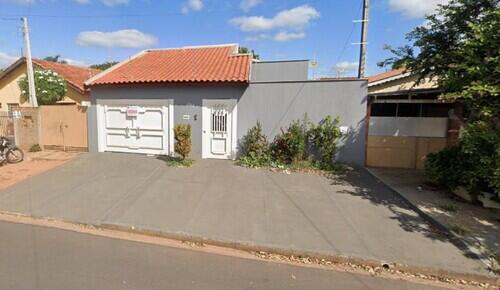 Casa 2 quartos, 1 banheiro, 166.95m², ocupada