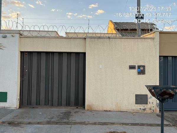 Casa com 2 Quartos e 2 Banheiros em Goiânia